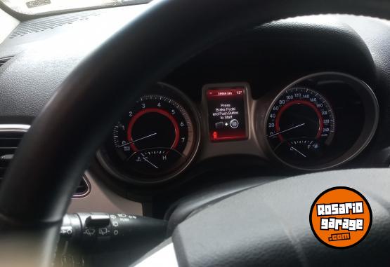 Camionetas - Chrysler JOURNEY 2012 Nafta 36000Km - En Venta