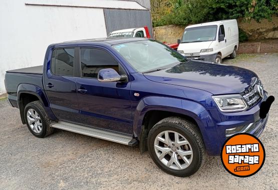 Camionetas - Volkswagen Amarok v6 2023 Diesel 80000Km - En Venta