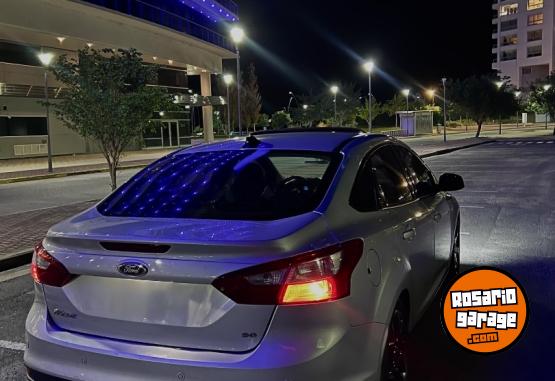 Autos - Ford Focus se plus 2014 Nafta 175000Km - En Venta