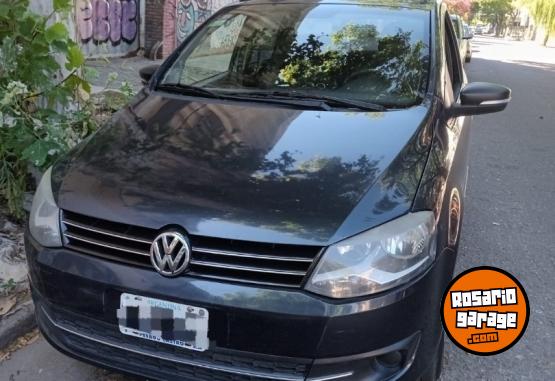 Autos - Volkswagen Suran Trendline 2012 GNC 200000Km - En Venta