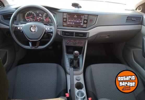 Autos - Volkswagen Virtus 2018 GNC 120000Km - En Venta