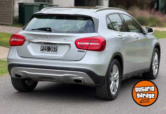 Camionetas - Mercedes Benz CLA 250 2015 Nafta 47000Km - En Venta