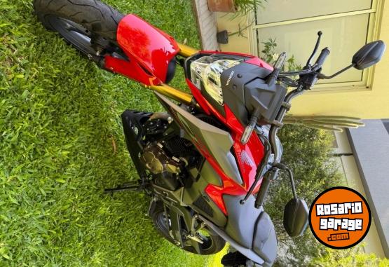 Motos - Honda Cb 300 2024 Nafta 3200Km - En Venta