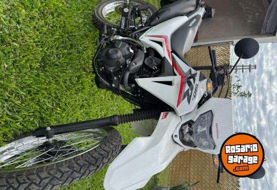 Motos - Honda XR190 2025 Nafta 1000Km - En Venta