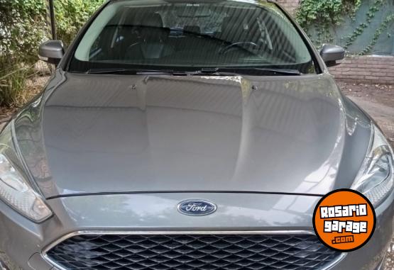 Autos - Ford FOCUS SE 2016 Nafta 136000Km - En Venta