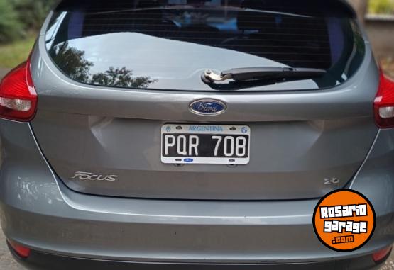 Autos - Ford FOCUS SE 2016 Nafta 136000Km - En Venta