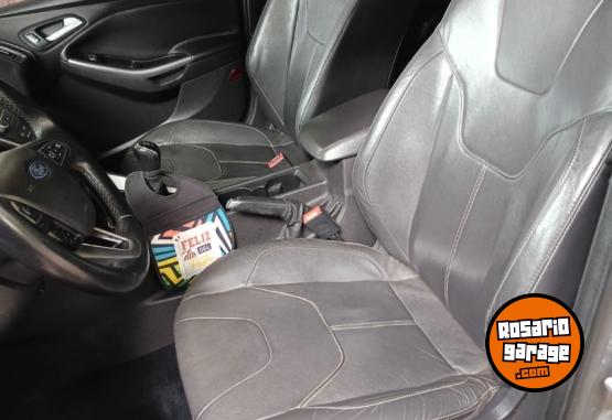 Autos - Ford FOCUS SE 2016 Nafta 136000Km - En Venta