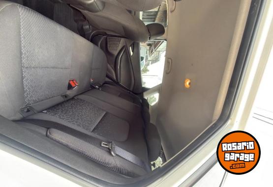 Autos - Chevrolet Tracker AT 2023 Nafta 61000Km - En Venta