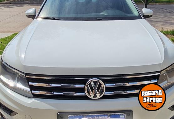 Autos - Volkswagen Tiguan Allspace Trendline 2018 Nafta 105000Km - En Venta