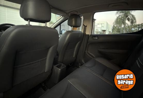 Autos - Peugeot 308 Feline 2019 Diesel 87000Km - En Venta