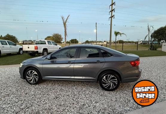 Autos - Volkswagen Vento 2021 Nafta 160000Km - En Venta