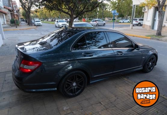 Autos - Mercedes Benz C250 2010 Nafta 197000Km - En Venta