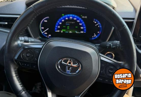 Camionetas - Toyota COROLLA CROSS 2023 Electrico / Hibrido 44600Km - En Venta