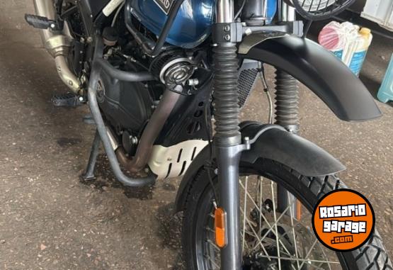 Motos - Royal Enfield Himalayan 2021 Nafta 13500Km - En Venta