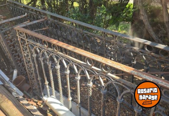 Hogar - Rejas de balcon en hierro antiguas - En Venta
