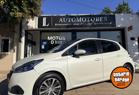Autos - Peugeot 208 Feline 2020 Nafta 65000Km - En Venta