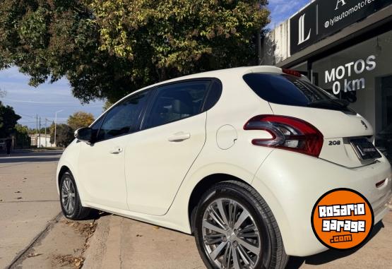 Autos - Peugeot 208 Feline 2020 Nafta 65000Km - En Venta