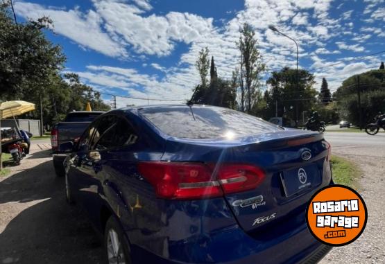 Autos - Ford FOCUS 4P 1.6L N MT S 4 P 2018 Nafta  - En Venta