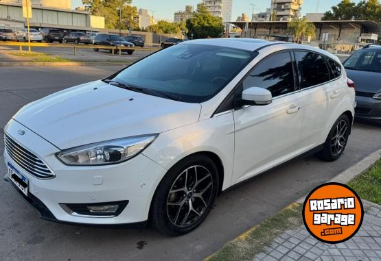 Autos - Ford Focus titanium 2018 Nafta 139000Km - En Venta