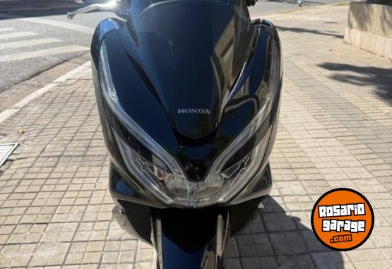 Motos - Honda PCX 150 2019 Nafta 17000Km - En Venta