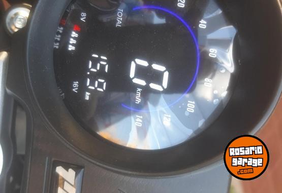 Motos - Motomel SR2 FULL 2026 Nafta 20Km - En Venta