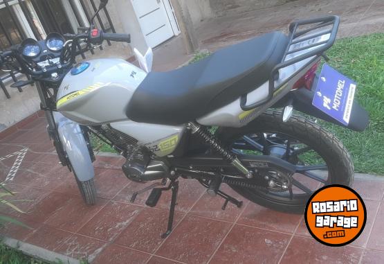Motos - Motomel SR2 FULL 2026 Nafta 20Km - En Venta