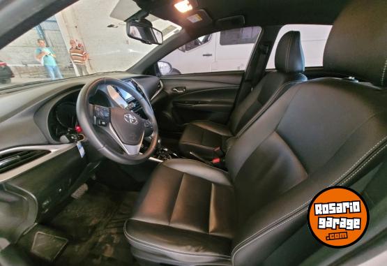 Autos - Toyota Yaris 2022 Nafta 70000Km - En Venta