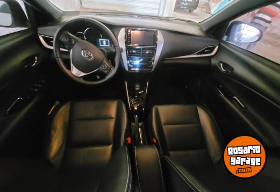 Autos - Toyota Yaris 2022 Nafta 70000Km - En Venta