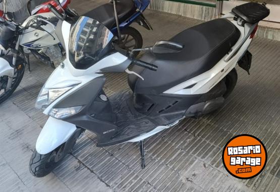 Motos - Kymco AGILITY 200i 2023 Nafta 10000Km - En Venta