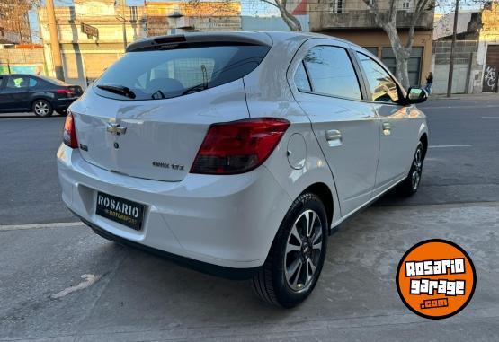 Autos - Chevrolet Onix Ltz 2015 Nafta 60000Km - En Venta