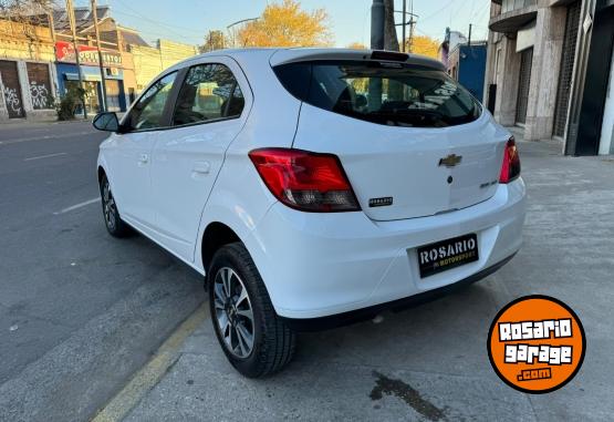 Autos - Chevrolet Onix Ltz 2015 Nafta 60000Km - En Venta