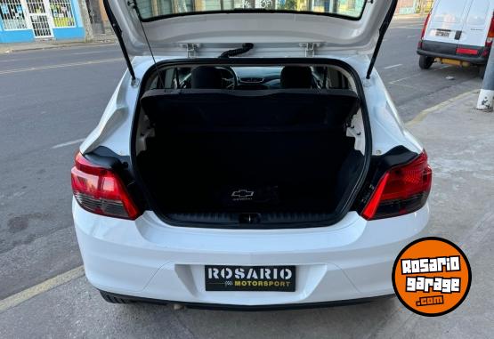 Autos - Chevrolet Onix Ltz 2015 Nafta 60000Km - En Venta