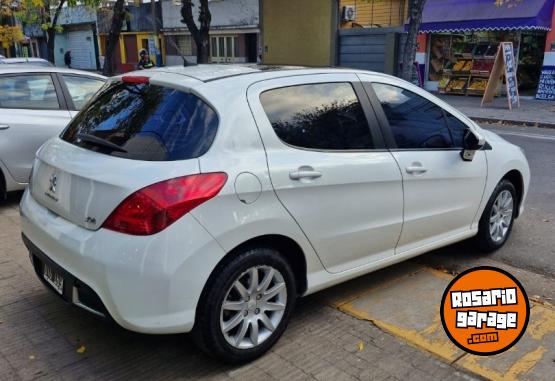 Autos - Peugeot 308 2015 Nafta 67000Km - En Venta