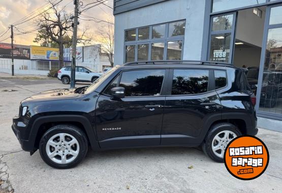 Camionetas - Jeep Renegade sport 2023 Nafta 50000Km - En Venta