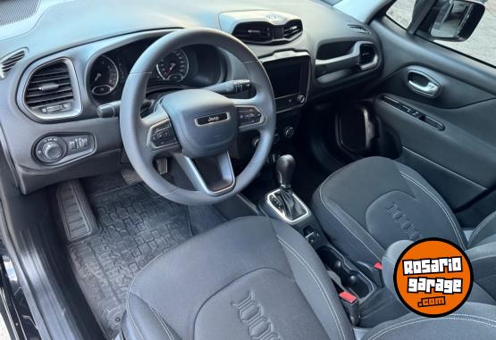 Camionetas - Jeep Renegade sport 2023 Nafta 50000Km - En Venta