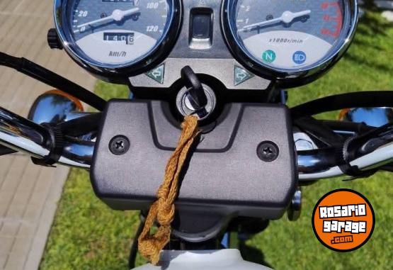 Motos - Suzuki GN125F 2018 Nafta 15460Km - En Venta