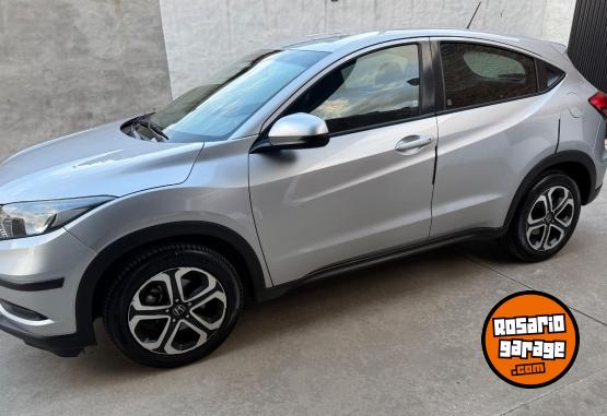 Autos - Honda Hrv 2015 Nafta 90000Km - En Venta