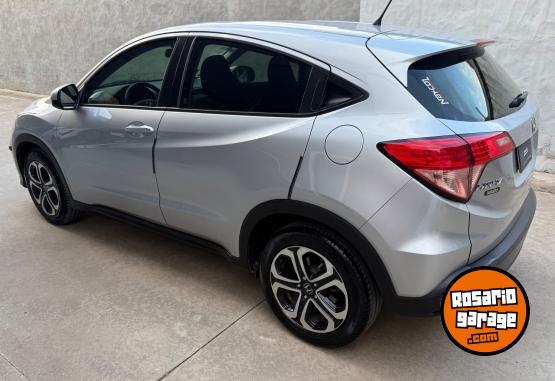 Autos - Honda Hrv 2015 Nafta 90000Km - En Venta