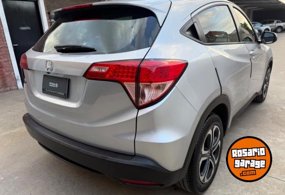 Autos - Honda Hrv 2015 Nafta 90000Km - En Venta