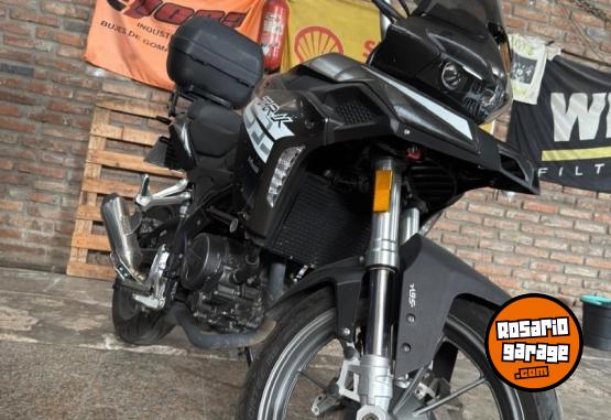 Motos - Benelli TRK 2024 Nafta 3500Km - En Venta