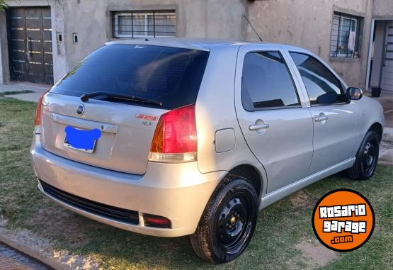 Autos - Fiat Palio hlx 2006 Nafta 200000Km - En Venta
