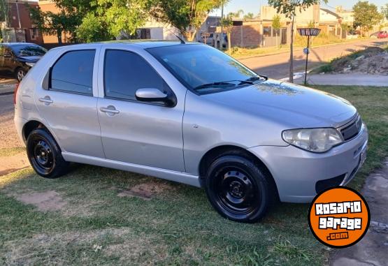 Autos - Fiat Palio hlx 2006 Nafta 200000Km - En Venta