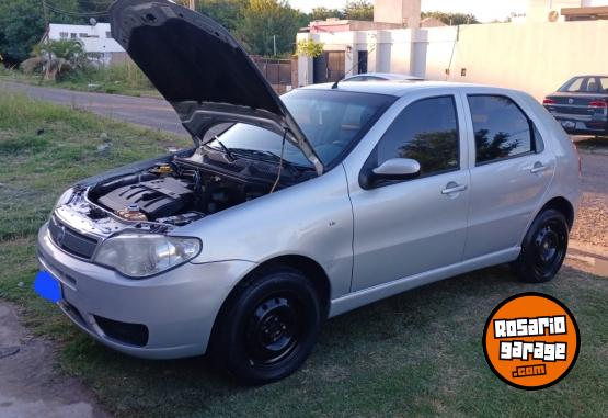 Autos - Fiat Palio hlx 2006 Nafta 200000Km - En Venta