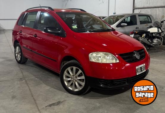 Autos - Volkswagen Suran 2009 Nafta 103000Km - En Venta