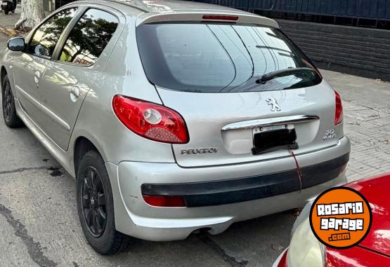 Autos - Peugeot 207 compact 2009 Nafta 174000Km - En Venta