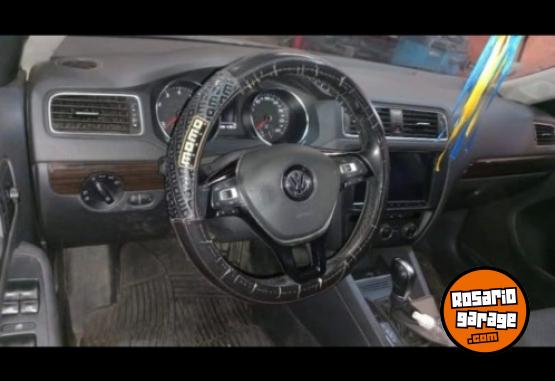 Autos - Volkswagen Vento 2016 Nafta 159000Km - En Venta
