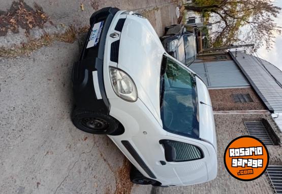 Utilitarios - Renault Kangoo 1.6 16v furgon 2012 Nafta 168000Km - En Venta