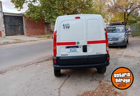 Utilitarios - Renault Kangoo 1.6 16v furgon 2012 Nafta 168000Km - En Venta