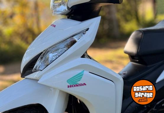 Motos - Honda Wave 2022 Nafta 18000Km - En Venta