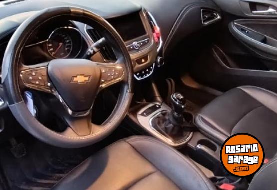 Autos - Chevrolet Cruze LT 2021 Nafta 58900Km - En Venta